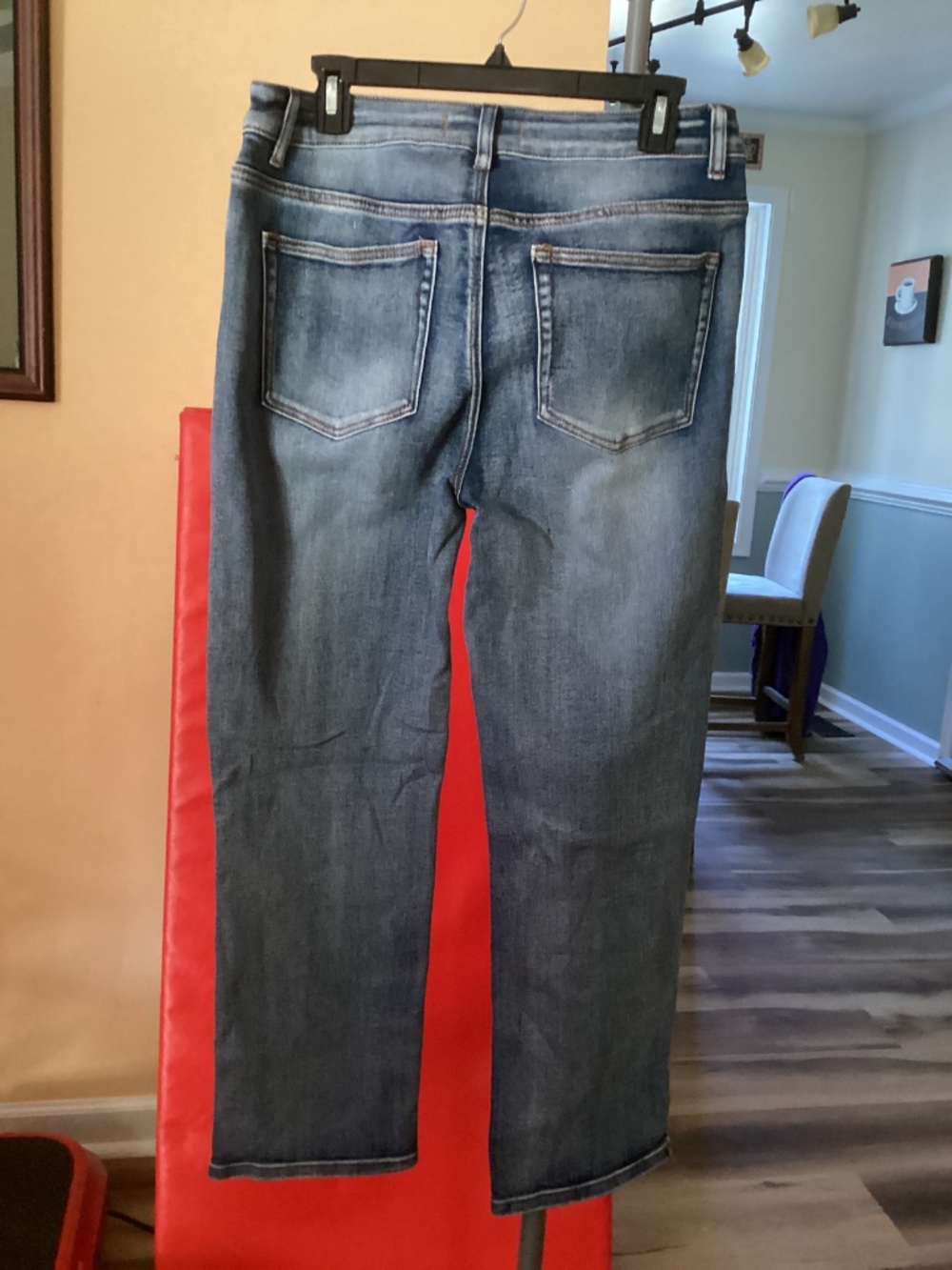 Jeans - Picture 4 of 5